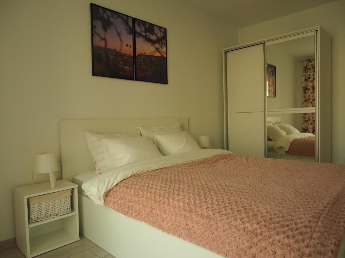 Apartment Stil Coresi *